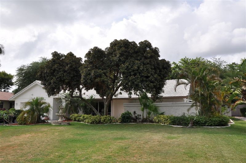 7354 Estrella Ct
